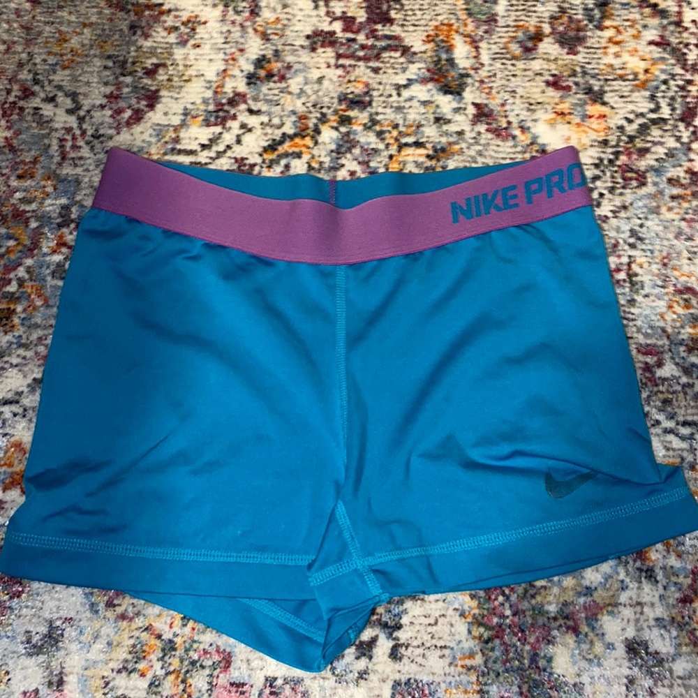 Nike pros